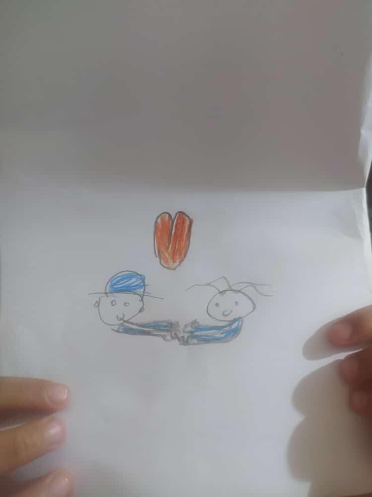 Dunia Anak-anak Yang Penuh Keseruan, Orang Dewasa Kadang Ikut Ambil Bagian