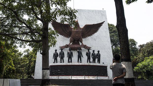 RANGKAIAN PERISTIWA SEJARAH DI INDONESIA SEJAK ERA PENJAJAHAN