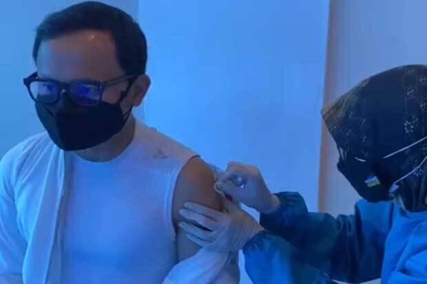 Titer Antibodi Turun, Bima Arya Akhirnya Disuntik Vaksin COVID-19