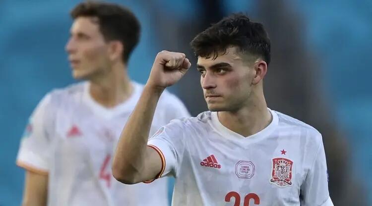5 Momen Terbaik Euro 2020 / 2021 : Diwarnai Gol Cantik ke Gawang Sendiri