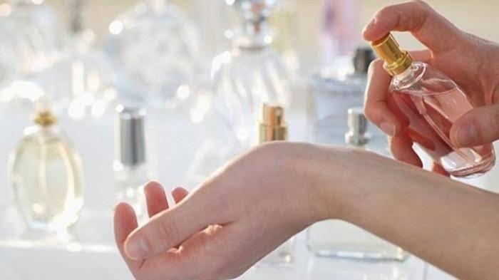 Parfum VITALIS, Murah Dan Tahan Lama