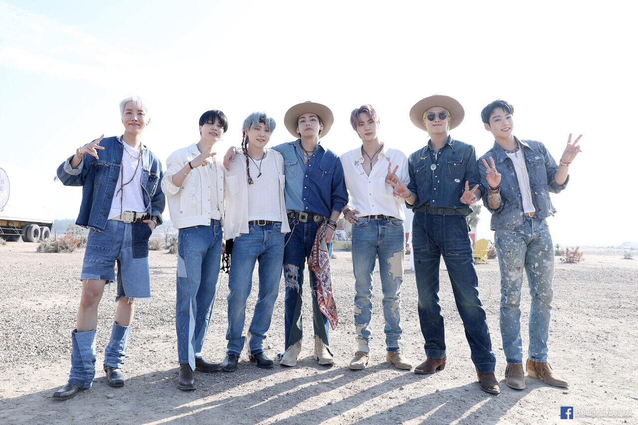 BTS Bertahan di Billboard Hot 100 Selama 7 Minggu!