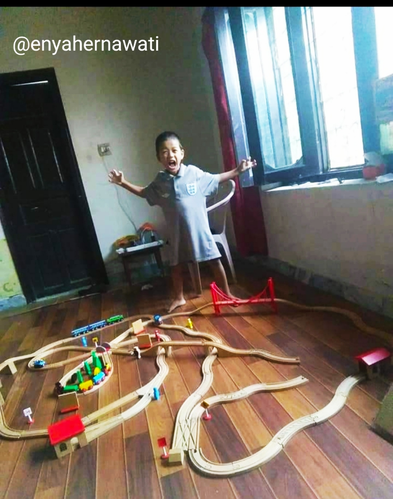 Mengasah Kreativitas Si Kecil Ala-ala Kami