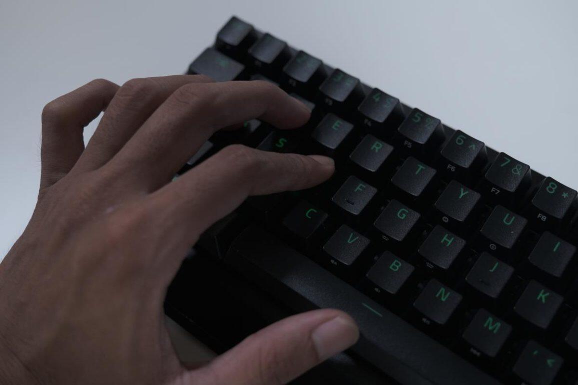 Review Razer Blackwidow V3 Mini Hyperspeed