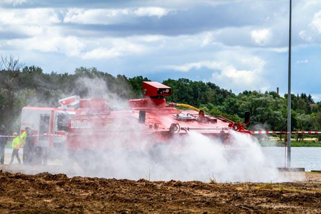 Marder Firefighting - IFV yang Disulap Menjadi Kendaraan Pemadam Kebakaran