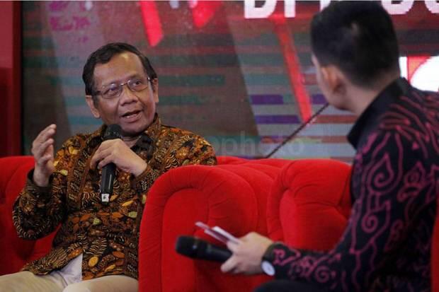 Mahfud MD Berharap Tokoh Agama Aktif Tangkal Hoaks Covid-19