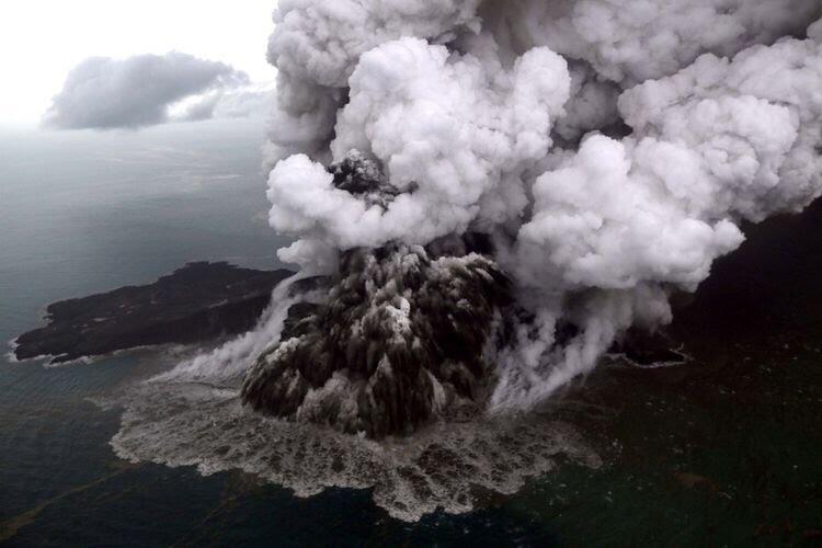 Sejarah Gunung Anak Krakatau Dan Letusan Terdahsyat 1833 Yang Perna Ada Di Indonesia