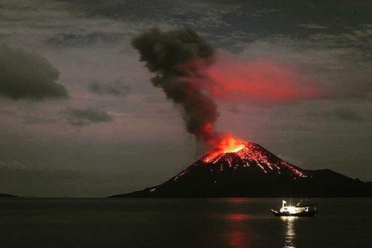 Sejarah Gunung Anak Krakatau Dan Letusan Terdahsyat 1833 Yang Perna Ada Di Indonesia