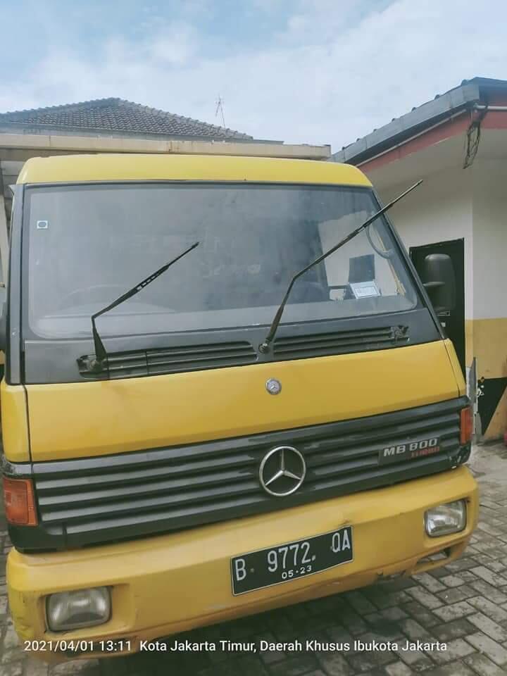 Mercedes Benz MB700 dan MB800 - Dibuat Untuk Menjegal Dominasi Mitsubishi Colt Diesel