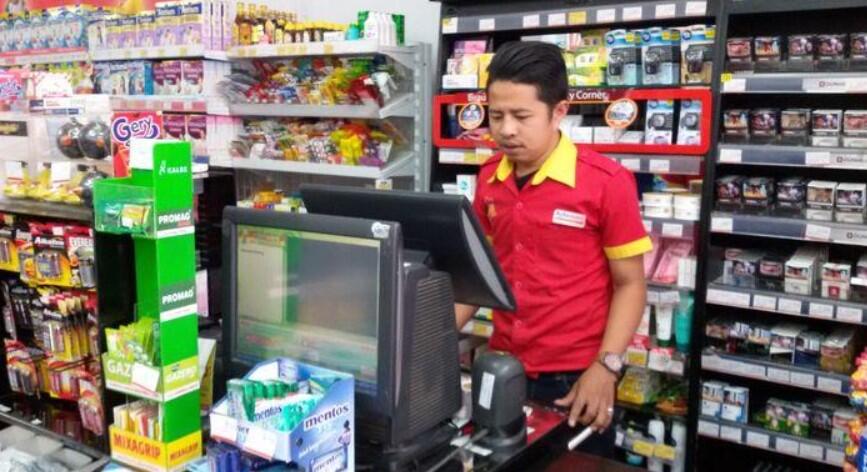 Hal Ini Cuma Diketahui Orang Dalam, Story Of The Crut Kerja di Indomaret dan Alfamart