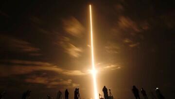 Telkom Dekati SpaceX, Cek Rentetan 10 Aksi Korporasi Emiten!