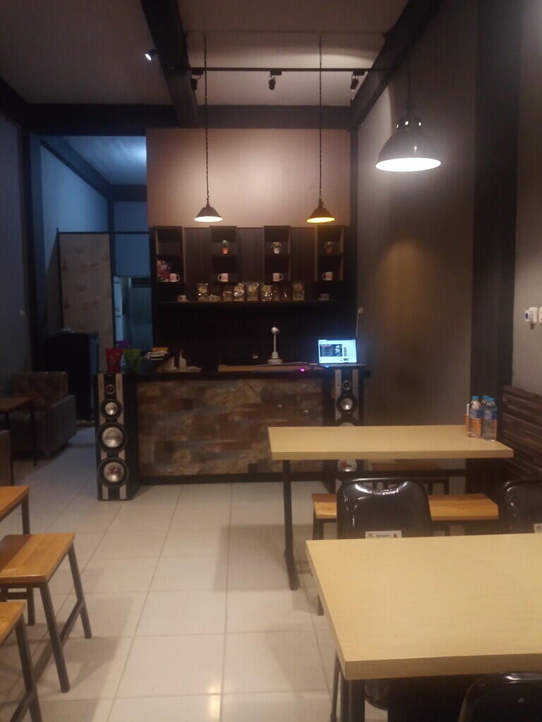 Cafe D'Vino Kopitiam Banjarbaru