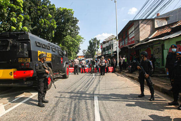 Demo Tolak PPKM Level 4, Polisi Perketat Posko Penyekatan