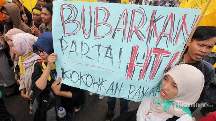 Dulu Bubarkan Masyumi Dan HMI Sekarang Bubarkan HTI Dan FPI, Sejarah Terulang?