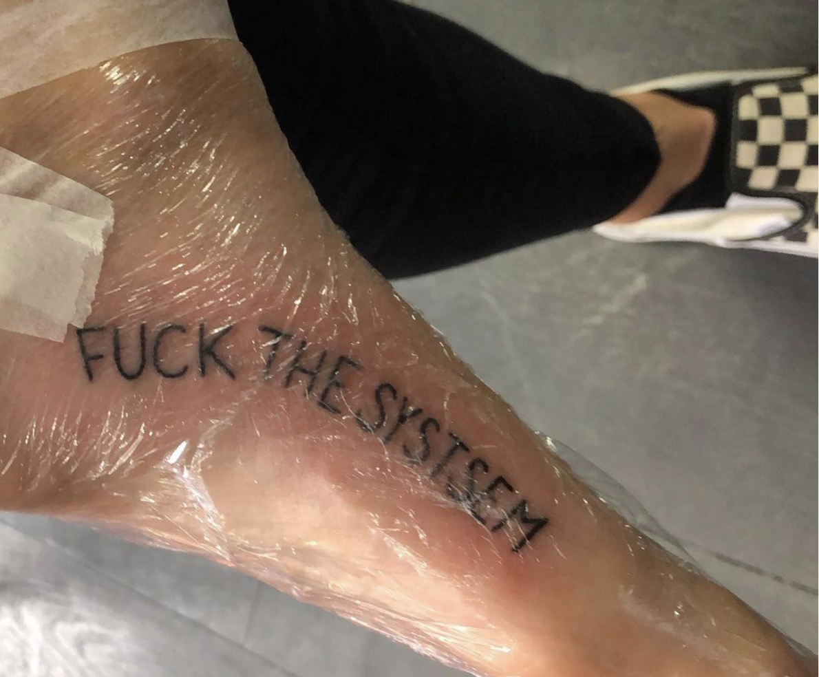 Tattoo Terjelek Di Dunia