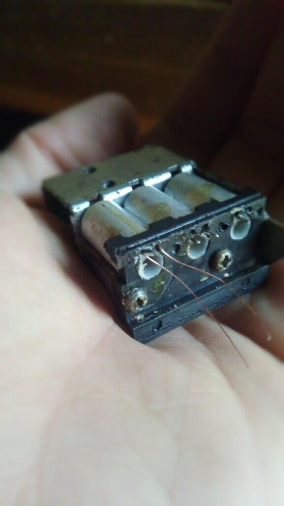 Merakit Oscillator FM kepala tuner blok