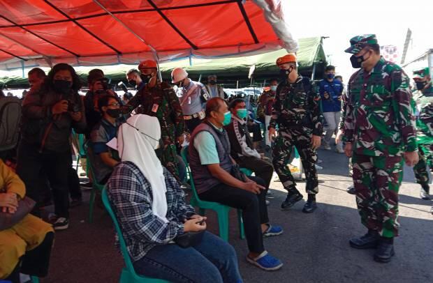 KSAU Tinjau Vaksinasi Massal-Pabrik Asam di Lanud Husein Sastranegara