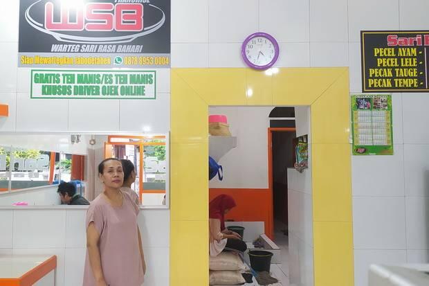 Babak Baru PPKM: 20 Menit yang Bikin Bingung Pemilik Warung