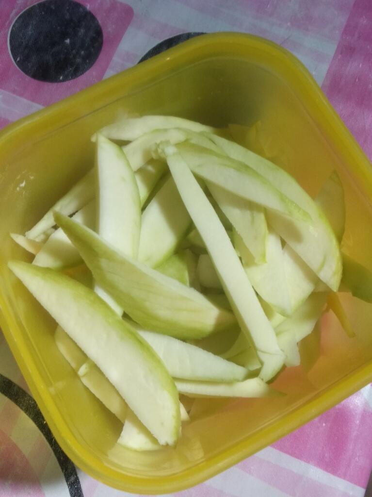 Asinan Mangga ala Bunda Oya, Mudah Buatnya Seger Rasanya