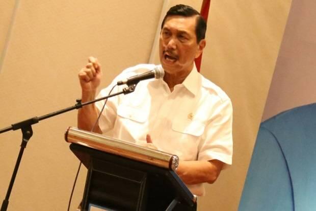 Luhut Sebut Pemerintah Sudah Mati-matian Tekan Angka Kematian Covid-19