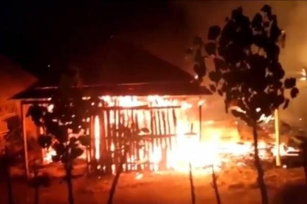 Menyedihkan! Kandang Terbakar Hebat, 5 Kerbau Mati Terpanggang di Jepara