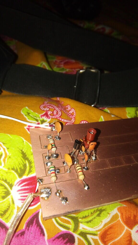 Merakit Oscillator FM kepala tuner blok