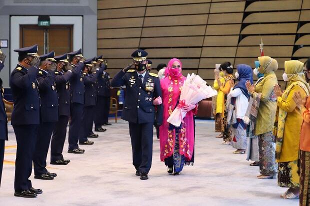 Pimpin Upacara Wisuda, Ini Pesan KSAU untuk Purnawira Pati TNI AU