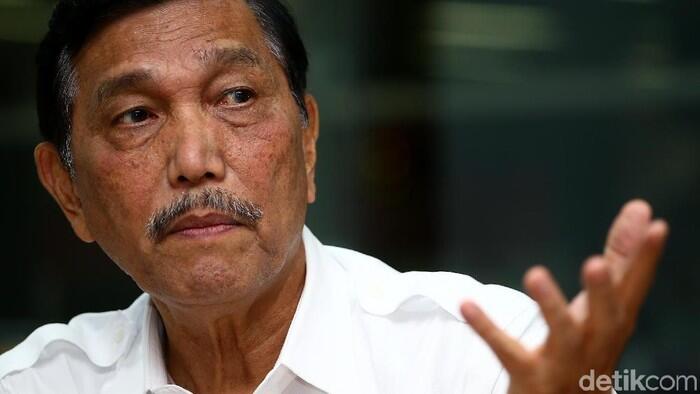 Luhut: Sekarang Mulai Kelihatan Kita Bisa Kendalikan COVID-19