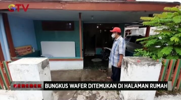 Jember Punya Berita: Wafer Isi Paku Dan Silet