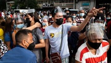 Warga Berebut Vaksin, Filipina Kacau Jelang Lockdown
