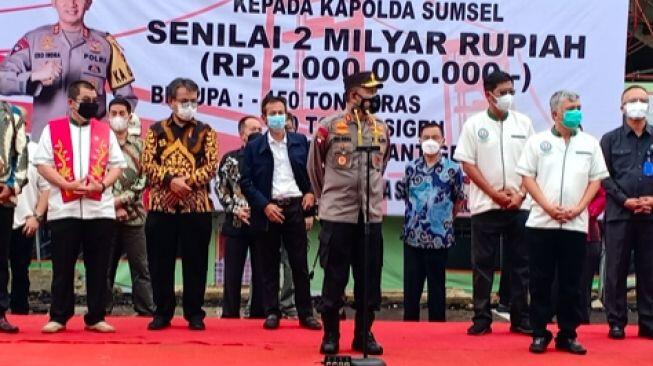 Bukan Rp 2 Triliun, Kapolda Terima Bantuan COVID 19 Rp 2 Miliar dari Masyarakat Tiong