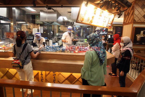 Boleh Makan di Tempat, Restoran Harus Penuhi Syarat Ini