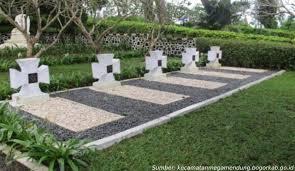 Misteri 10 Makam Tentara Nazi Di Bogor