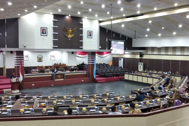 Fantastis, Baju Baru Legislator Sulsel Hampir Rp1 Miliar