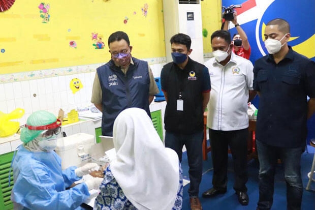Genjot Vaksinasi Covid-19, Anies: 9,2 Juta Warga Jakarta Sudah Disuntik