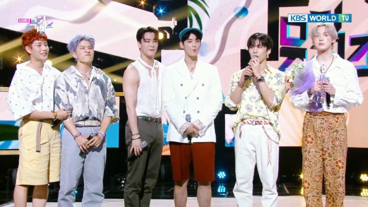 ASTRO Akhirnya Dapat 1st Win dari Program Musik Milik TV Publik!