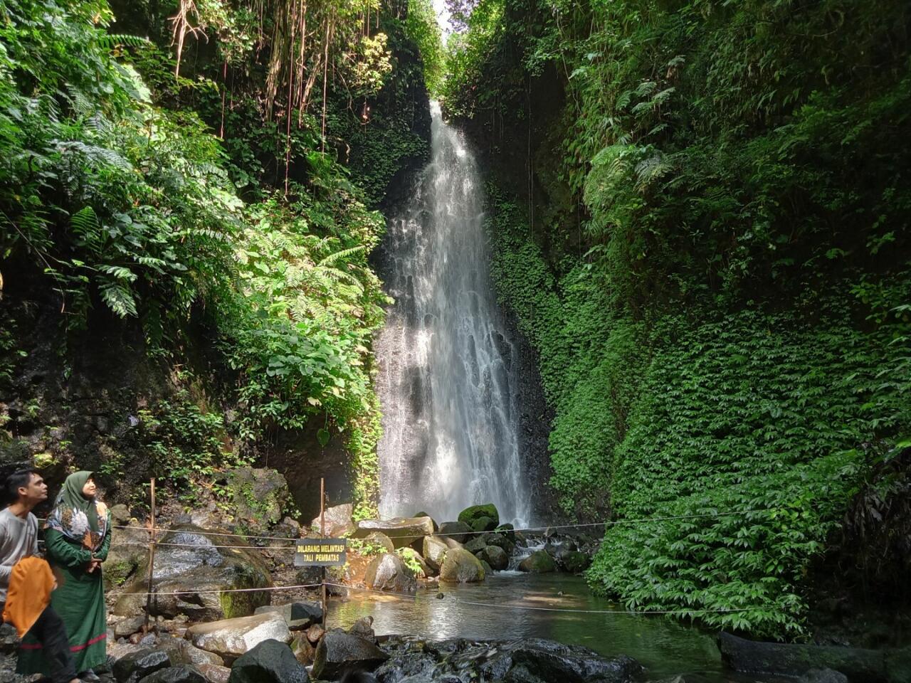 Wisata ke Air Terjun Srambang | Surga Tersembunyi di Kabupaten Ngawi (Sebelum PPKM)