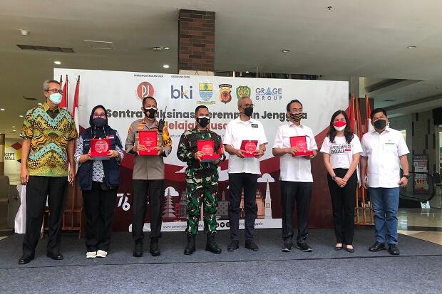 HUT ke-76 RI, Perempuan Jenggala Gelar Serbuan Vaksinasi di 12 Kota