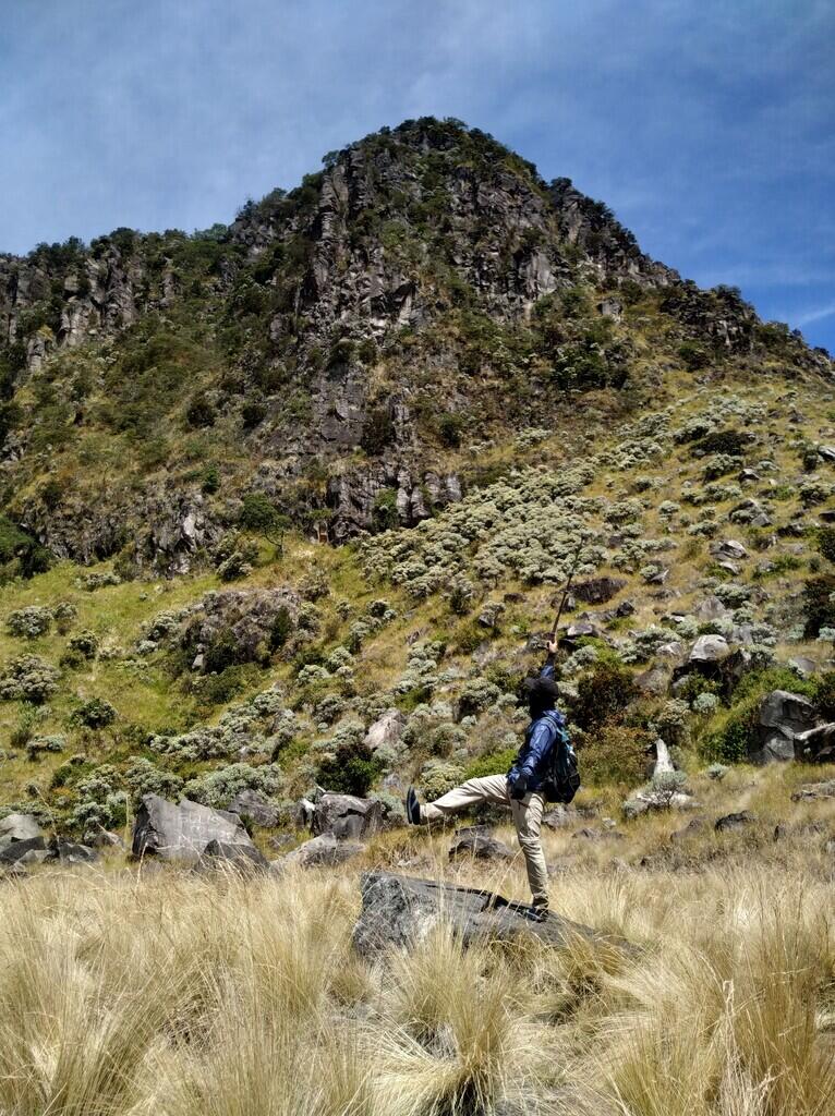 NGECAMP DI SAMPING KAWAH ! CATATAN PERJALANAN GUNUNG SUMBING VIA BANARAN 2021