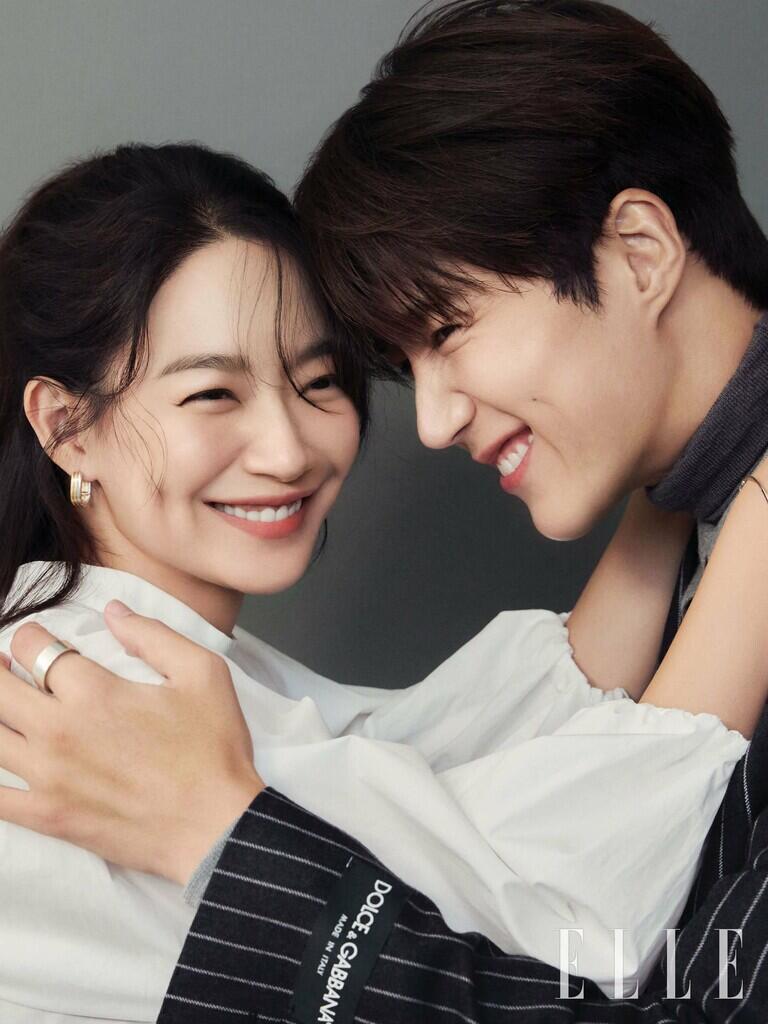 Shin Min Ah dan Kim Seon Ho Cerita Soal ‘Hometown Cha Cha Cha’