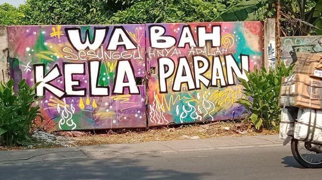 Marak Mural Bernada Kritik di Tangerang, 'Wabah Sesungguhnya Adalah Kelaparan'