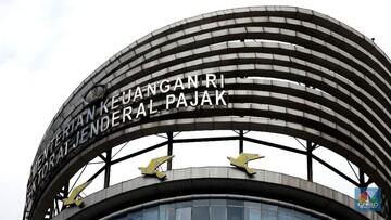 Target Pajak 2022 Ketinggian, Semoga Rakyat Tak Jadi Korban!