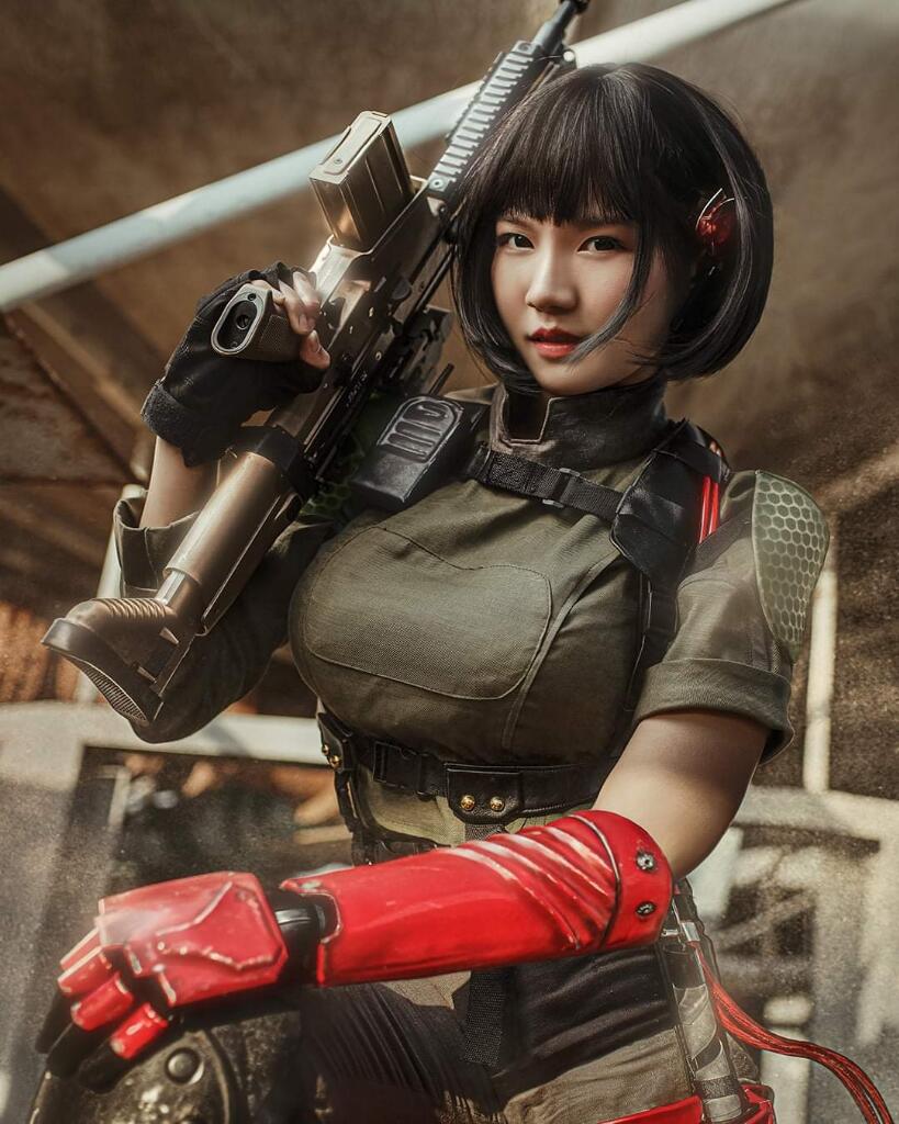 Tampil Keren &amp; Cantik di Layar dengan Cosplay Aruni dari Rainbow Six Siege