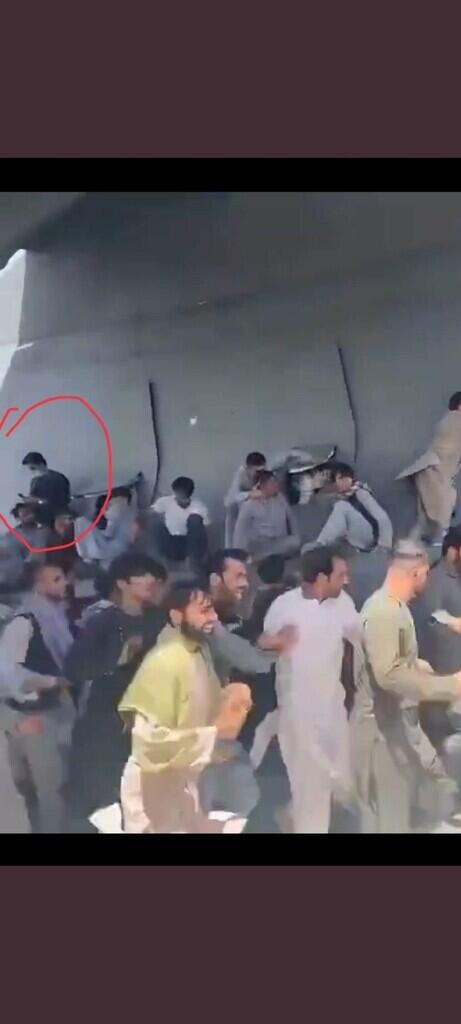 Ribut Di Medsos, Video Pesawat Jumbo C17 Amerika Di Bandara Kabul Adalah 'Palsu' ?