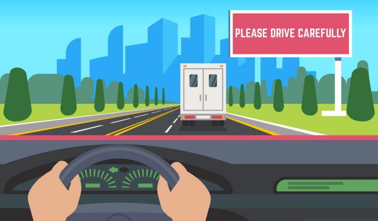 Terapkan Environmental Awareness dengan Teknik Defensive Driving Saat Touring Mobil