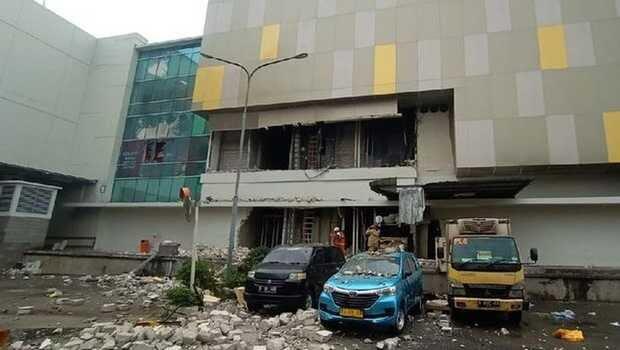 Breaking News: Ledakan Terjadi di Mal Margo City Depok