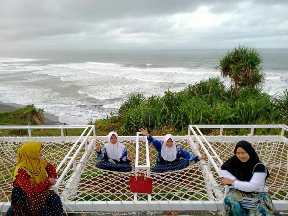 Ocean View Karang Potong, Destinasi Wisata Baru Yang Sedang Viral Di Cianjur