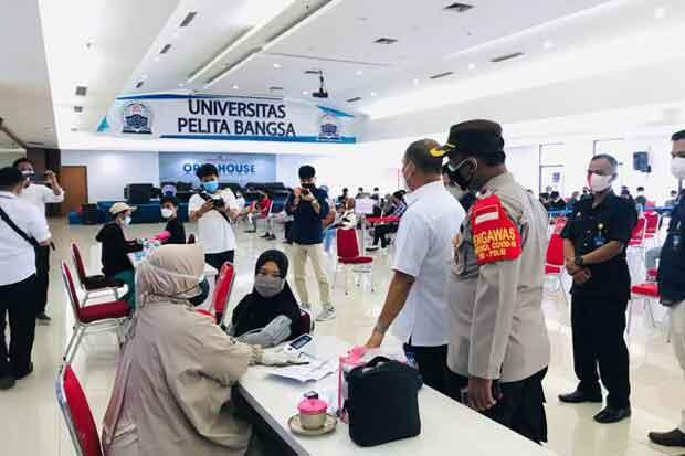 Bantu Pemerintah, PB SEMMI Gelar Vaksinasi Massal di Bekasi