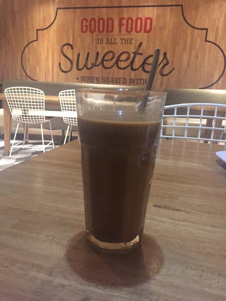 Antara Teh dan Kopi; Antara Premier League dan Serie A !!!