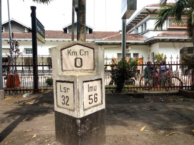 Titik Nol Kilometer di Beberapa Daerah &quot;Ciayumajakuning&quot; Jawa Barat